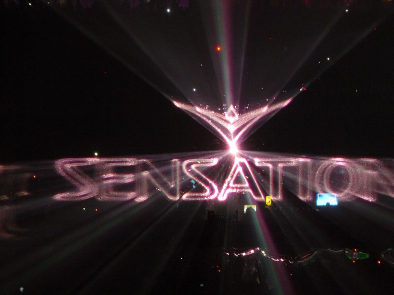 SENSATION WHITE (NL) - Sobota 5. 7. 2008